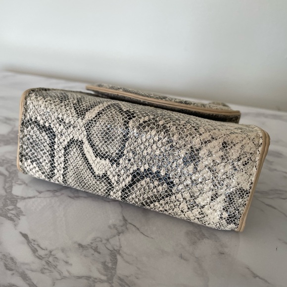 Urban Expressions Mini Python CrossBody Hand Bag - Picture 6 of 10